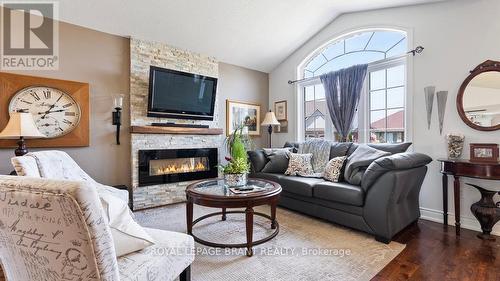 138 Galinee Trail, Norfolk (Port Dover), ON - Indoor Photo Showing Living Room With Fireplace