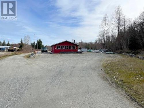 5005 Tomkinson Road, Powell River, BC - Outdoor