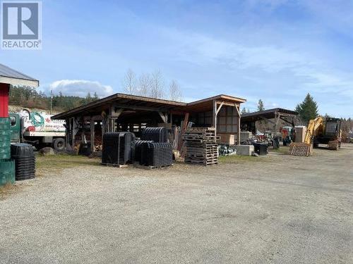 5005 Tomkinson Road, Powell River, BC - Outdoor