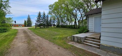 11 Main Street, Strathclair, MB - Outdoor