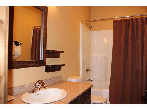 O3-C - 1351 Gerry Sorensen Way, Kimberley, BC - Indoor Photo Showing Bathroom