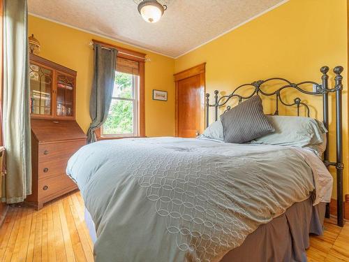 Bedroom - 127 Rue Carrière, Lachute, QC - Indoor Photo Showing Bedroom