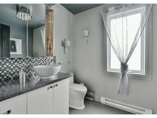 Bathroom - 732 Rue Des Sarcelles, Contrecoeur, QC - Indoor Photo Showing Bathroom