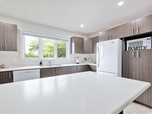 Cuisine - 7-1795 Rue St-Louis, Gatineau (Gatineau), QC - Indoor Photo Showing Kitchen With Double Sink