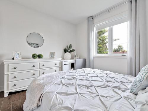 Chambre Ã Â coucher - 7-1795 Rue St-Louis, Gatineau (Gatineau), QC - Indoor Photo Showing Bedroom