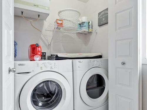 IntÃ©rieur - 7-1795 Rue St-Louis, Gatineau (Gatineau), QC - Indoor Photo Showing Laundry Room