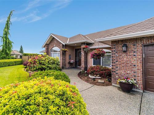 693 Aquarius Pl, Qualicum Beach, BC 