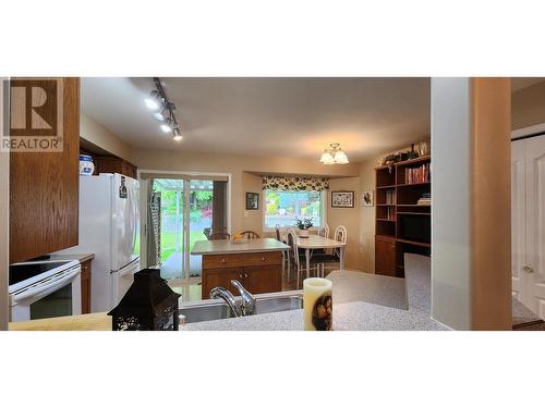 7501 Devito  Drive, Trail, BC - Indoor