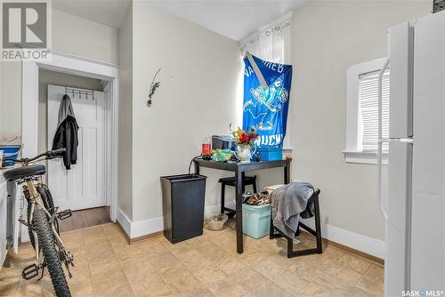 931 7Th Avenue N, Saskatoon, SK - Indoor