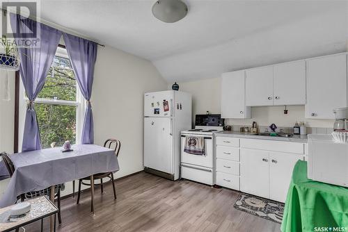 931 7Th Avenue N, Saskatoon, SK - Indoor Photo Showing Kitchen