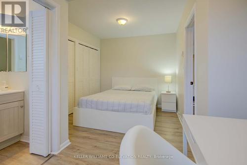 352 Macdonnell Street, Kingston, ON - Indoor Photo Showing Bedroom