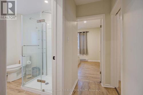 352 Macdonnell Street, Kingston, ON - Indoor Photo Showing Bathroom