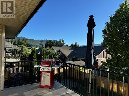 1791 23 Street Ne, Salmon Arm, BC - Outdoor