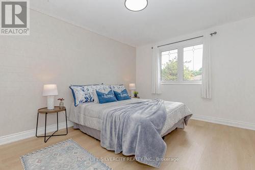 6983 Justine Drive, Mississauga, ON - Indoor Photo Showing Bedroom