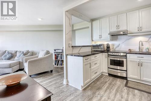 611 - 2 Westney Road N, Ajax, ON - Indoor Photo Showing Kitchen