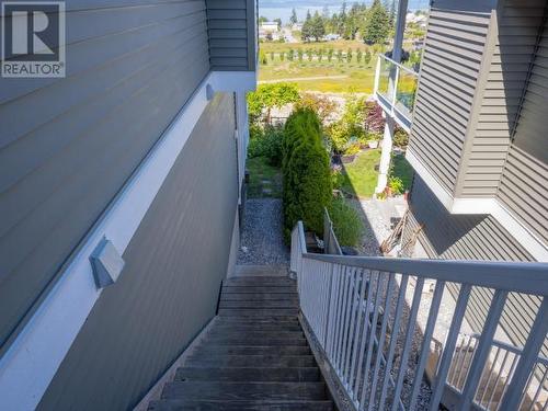 4363 Ontario Ave, Powell River, BC - Outdoor