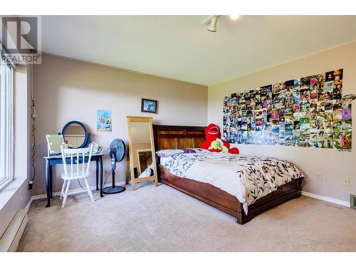 1175 Toovey Road, Kelowna, BC - Indoor Photo Showing Bedroom