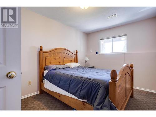 1175 Toovey Road, Kelowna, BC - Indoor Photo Showing Bedroom