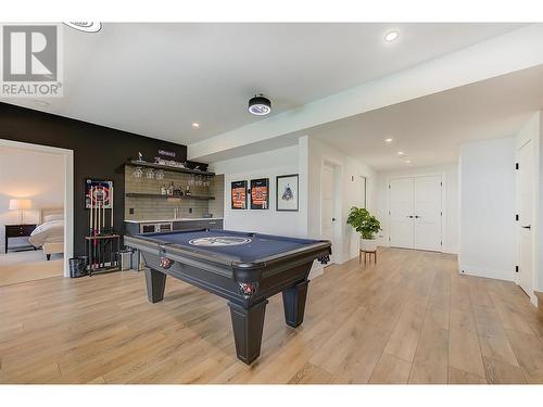 1628 Carnegie Street, Kelowna, BC - Indoor Photo Showing Bedroom