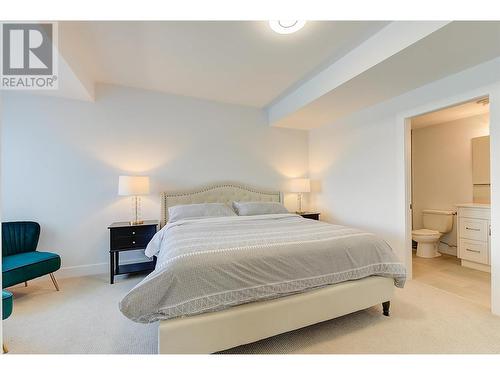 1628 Carnegie Street, Kelowna, BC - Indoor Photo Showing Bedroom