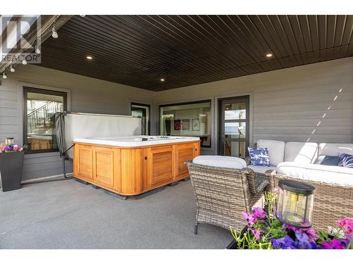 1628 Carnegie Street, Kelowna, BC - Outdoor With Deck Patio Veranda With Exterior