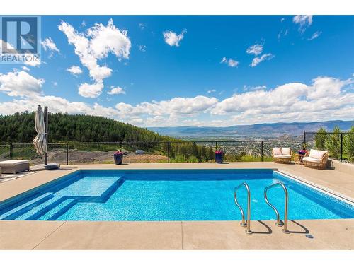 1628 Carnegie Street, Kelowna, BC - Outdoor With In Ground Pool With View