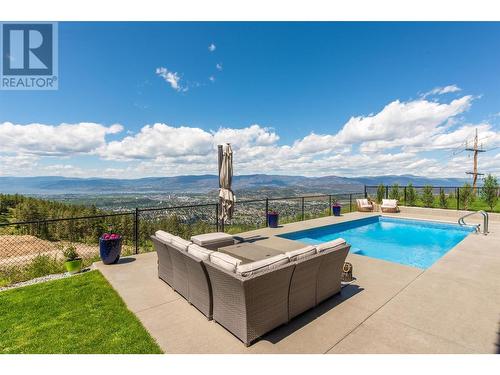 1628 Carnegie Street, Kelowna, BC - Outdoor With In Ground Pool With View