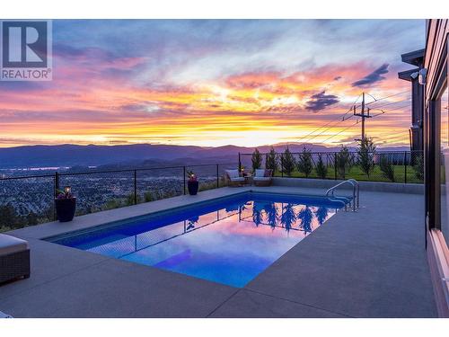 1628 Carnegie Street, Kelowna, BC - Outdoor With In Ground Pool With View