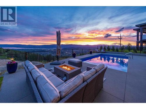 1628 Carnegie Street, Kelowna, BC - Outdoor With View