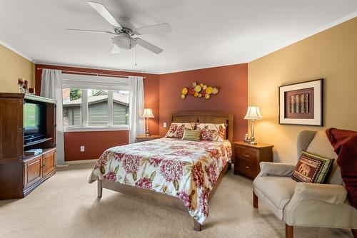 7-1645 Ufton Court, Kelowna, BC - Indoor Photo Showing Bedroom