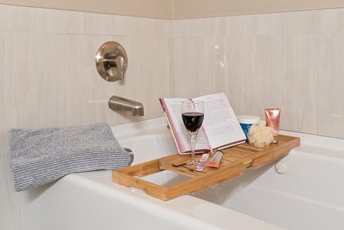 7-1645 Ufton Court, Kelowna, BC - Indoor Photo Showing Bathroom