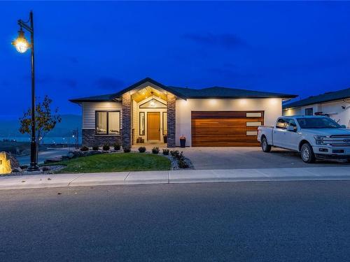 1562 Antler Court, Kelowna, BC - Outdoor