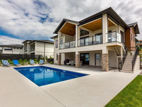 1562 Antler Court, Kelowna, BC - Outdoor With In Ground Pool