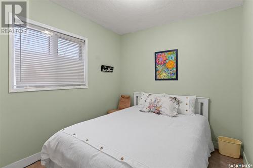 202-206 Elizabeth Avenue, Manitou Beach, SK - Indoor Photo Showing Bedroom