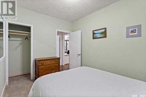 202-206 Elizabeth Avenue, Manitou Beach, SK - Indoor Photo Showing Bedroom