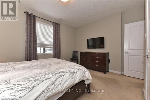 402 - 435 Colborne Street, London, ON - Indoor Photo Showing Bedroom