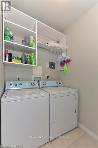 Laundry room in-suite - 402 - 435 Colborne Street, London, ON - Indoor Photo Showing Laundry Room