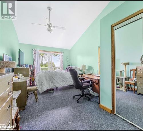 64 Wahnekewening Drive, Tiny, ON - Indoor Photo Showing Bedroom