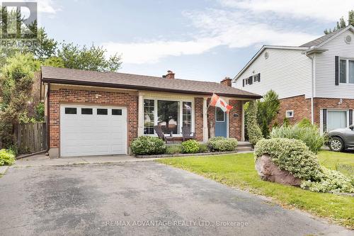 7 Lochern Road, London, ON - Outdoor With Facade