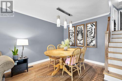 7 Lochern Road, London, ON - Indoor Photo Showing Dining Room