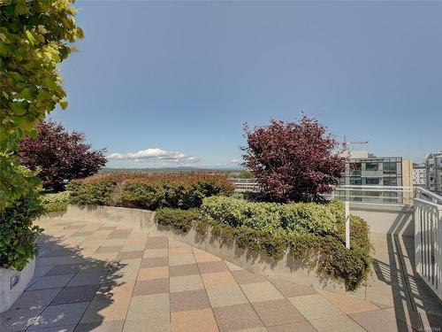 101-834 Johnson St, Victoria, BC - Outdoor With View