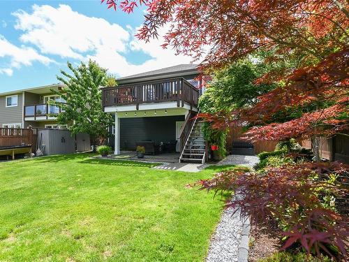 2568 Kendal Ave, Cumberland, BC 