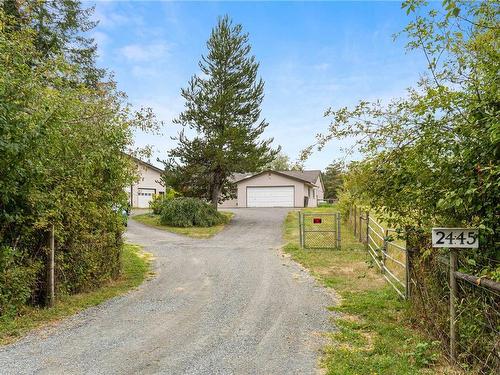 2445 Godfrey Rd, Nanaimo, BC 