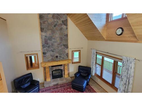 2200 Yellowhead Highway S, Clearwater, BC - Indoor Photo Showing Living Room With Fireplace