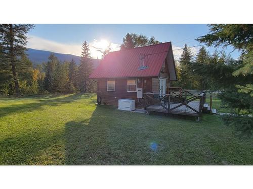 2200 Yellowhead Highway S, Clearwater, BC 