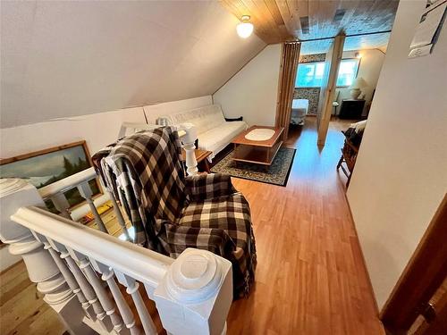 2614 Otter Avenue, Coalmont-Tulameen, BC - Indoor Photo Showing Other Room