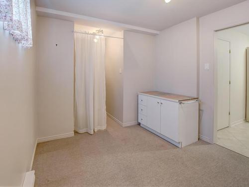 Laundry room - 73 Rue De La Sentinelle, Blainville, QC - Indoor Photo Showing Other Room