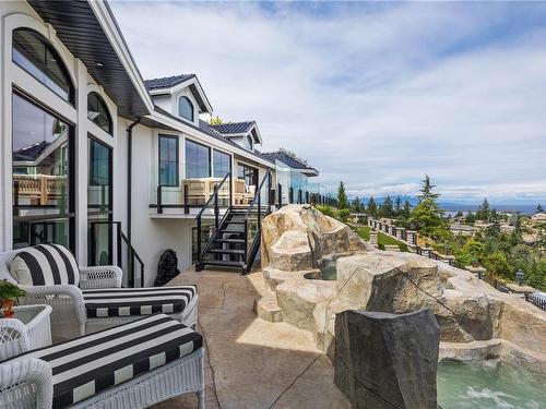 2230 Chelsea Pl, Nanoose Bay, BC 