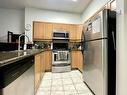 107-4200 Bathurst St, Toronto, ON  - Indoor Photo Showing Kitchen With Double Sink 