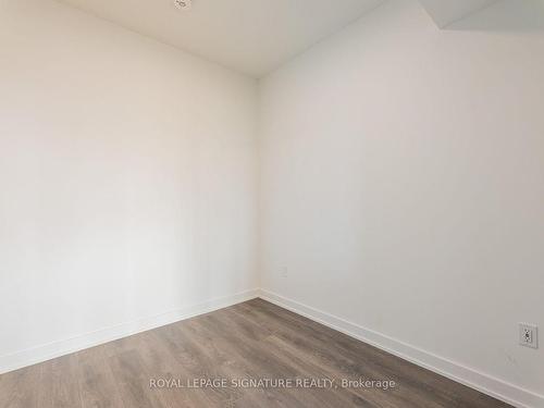 717-28 Ann St, Mississauga, ON - Indoor Photo Showing Other Room